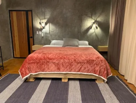 SUEÑA@TierraAmada-in the heart of the valley 1OF7