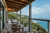 Private Waterfront 5 Bedroom Villa! Stunning views from every room!