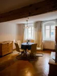 Baroque apartment Walhalla 1 -downtown location-