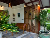Fully Equipped Bungalow with Private Plunge Pool in Beautiful Jungle Garden