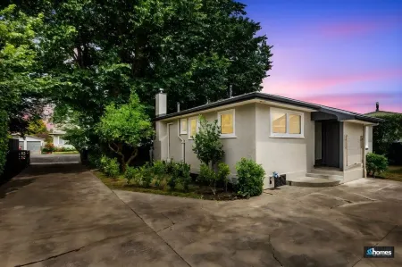 Under The Elms Отели в г. Хейстингс