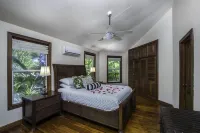 Casa Kennedy - Family Beach Home - Last Private House on West Bay Beach