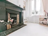 The Clapham Apartment with Private Patio