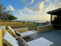 Pineapple Hideaway | Oleander Gardens