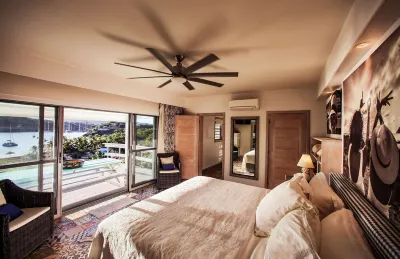 BEACH, BEACH, BEACH + PRIVATE POOL = YIPPEE! Hotels in 