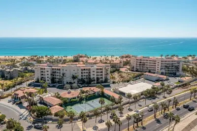 Entire Oceanfront Condo in Paradise 3 bed /2 bath,  San José del Cabo