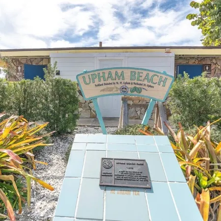 Cozy St. Pete Beach condo - Steps to the beach & sunsets + Heated pool