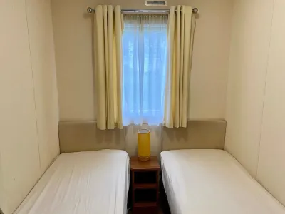 Lotus 2 bedroom dog friendly caravan with veranda offers a stunning sea view.