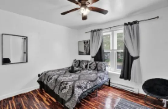 Allentown paradise near ppl center -1 paid parking per booking