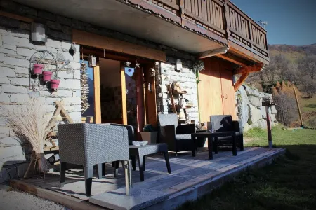Chalet Chocolat chaud 4 rooms - 90m², sleeps 7 in the heart of Belleville