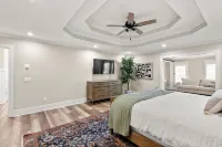 Lake Allatoona house with private dock, hot tub & fire pit. Family and groups!