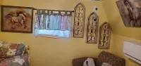 Cozy cabin on a working horse rescue with WiFi, HVAC, plumbed outhouse, shower