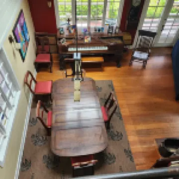 ORIGINAL 1927 COZY LAKEFRONT BUNGALOW WITH WRAP AROUND PORCH