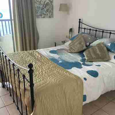 Villa With Private Heated Pool And Spectacular Sea And Mountain Views Rooms
