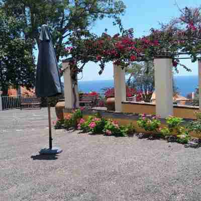 AMAZING VIEW over the bay, by the Old Town, walk to the city, quiet area Hotel Exterior