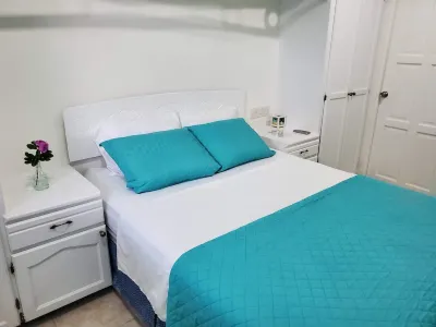 Apartment by the beach Hotels in 