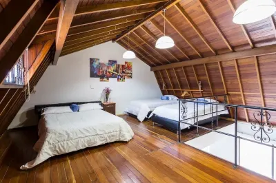 Entire Studio close to Medellín's downtown, the real Medellín Hotels in La Candelaria