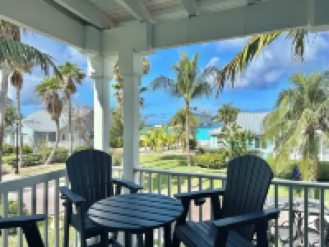 New! Beautiful "Bahamas Sunset" Ocean View! Walk to Pool/Casino! Private Beach