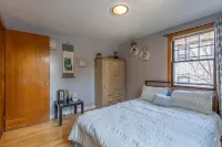 Luxury Home Central to Farmington, Plainville & Downtown New Britain Hotels in New Britain