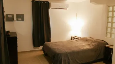 Puertas pal Sol - 5 min from the beach. 1 BR 2nd story Apt with a huge balcony