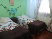 Casa Rural Los Morales, private pool, free WiFi, BBQ, 5km from Ronda.