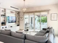 Exclusive 3 Bedroom apartment with private pool