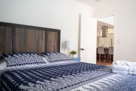 Miami Family Pool House 4Bd *Boat Parking Avail*