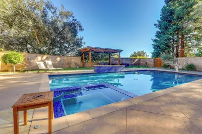 Santa Rosa Home w/ Private Pool & Tennis Court