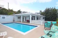 3 Bedroom House and Pool with Spectacular views of Charlotte Amalie Harbor - สระว่ายน้ำส่วนตัว