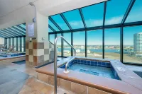 Phoenix IX by Brett Robinson Vacations