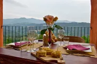 Agriturismo Cerrolungo Hotels in Beverino