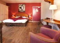 Logis Hôtel-Restaurant le Relais Hotels in Hauterives