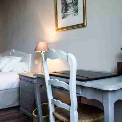 Hôtel de France Rooms