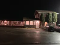 Airways Motel Hotels in Cold Lake