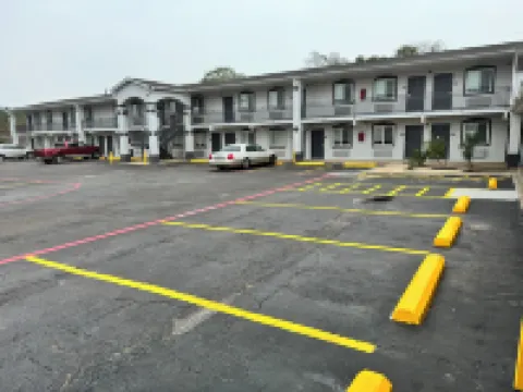 Continental Inn and Suites Nacogdoches TX Sfa University Downtown