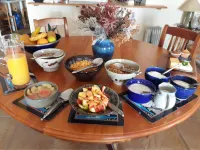 Moonglow Guesthouse Hotels near Long Beach