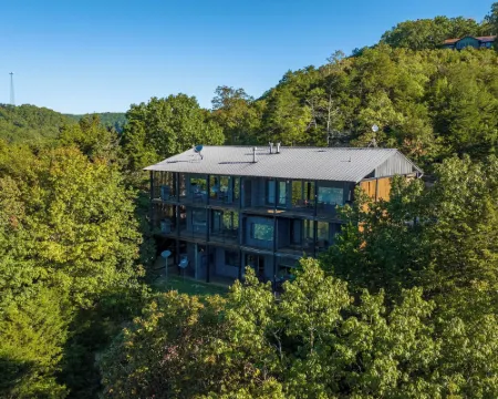 海狸湖畔小屋酒店 - 僅供伴侶入住度假屋 卡羅爾縣酒店