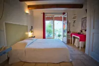 La Bastide des Pins Các khách sạn ở Collias
