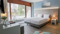 Acqua Strande Yachthotel & Restaurant Hotels in Strande