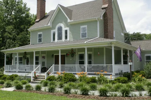 Seven Oaks Inn Bed and Breakfast Hotels in High Point