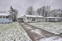Serene Buffalo Dwelling w/ Backyard BBQ Patio