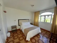 Hostal Los Frayles - พร้อมWifi