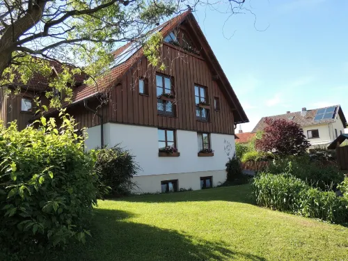 Gästehaus Jutta / Pension Link - parking