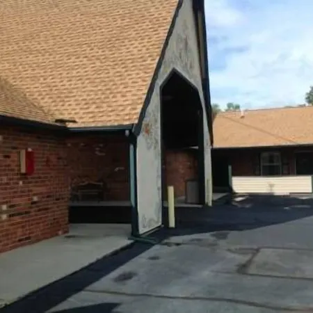 Village Inn