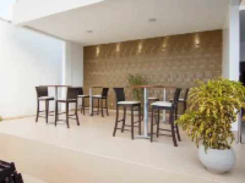 Royal Hotel & Gastronomia โรงแรมในมากาปา