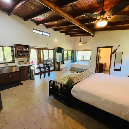 Kane Villas - Mountain Pine Ridge
