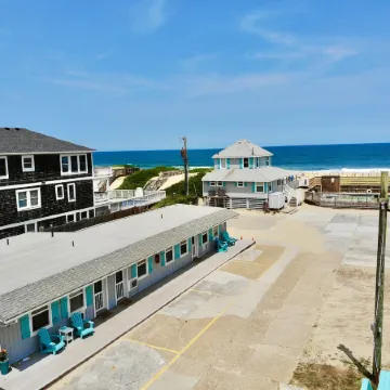 Sand Spur Cottages