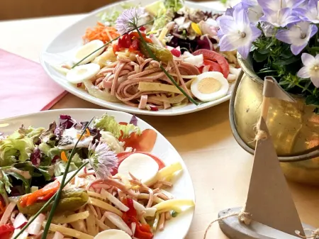 Adam & Eva Gasthof Paradies Mit Hotel Отели рядом с достопримечательностью «Skatepark Abt-Hyller-Straße 71, 88250 Weingarten»