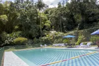 El Refugio Hotel & Spa - С бассейном