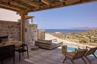 Kemelia Suites